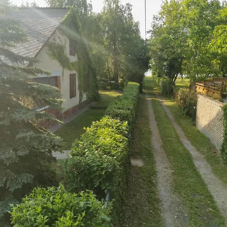 Step88 Feriehus Balatonlelle